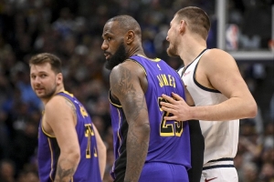 中国区官网-假如约基奇真的在22年退役：詹姆斯五冠在手？东契奇仍在独行侠？